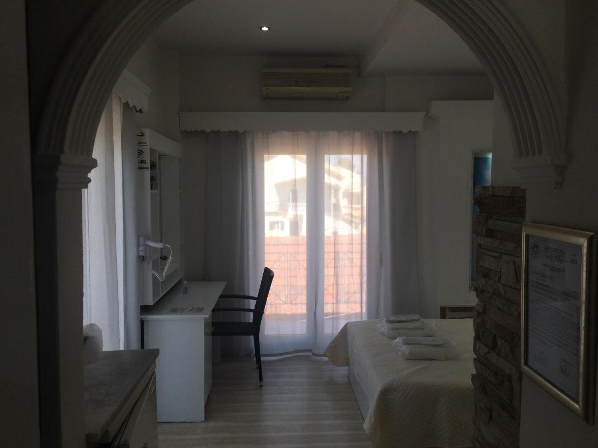 Petrakis Beach Lefkímmi Exterior foto