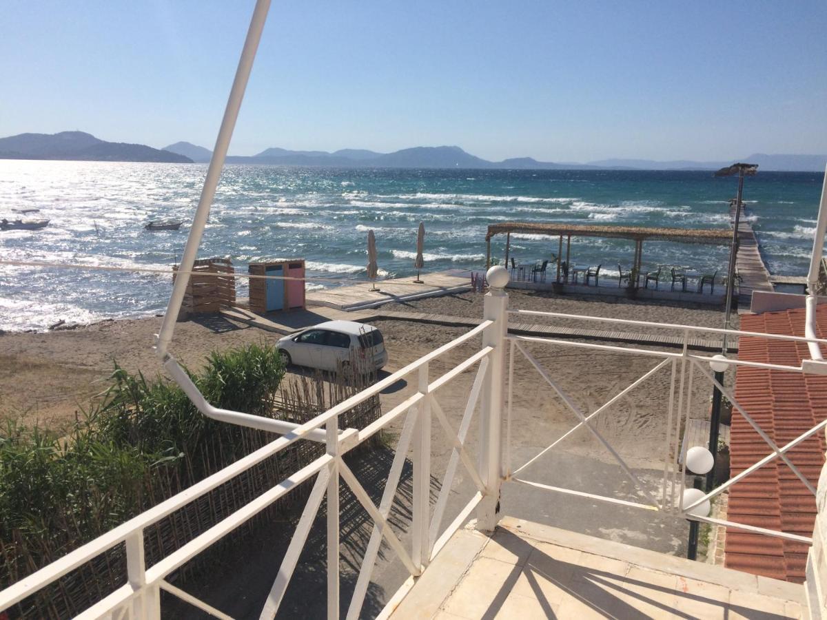 Petrakis Beach Lefkímmi Exterior foto