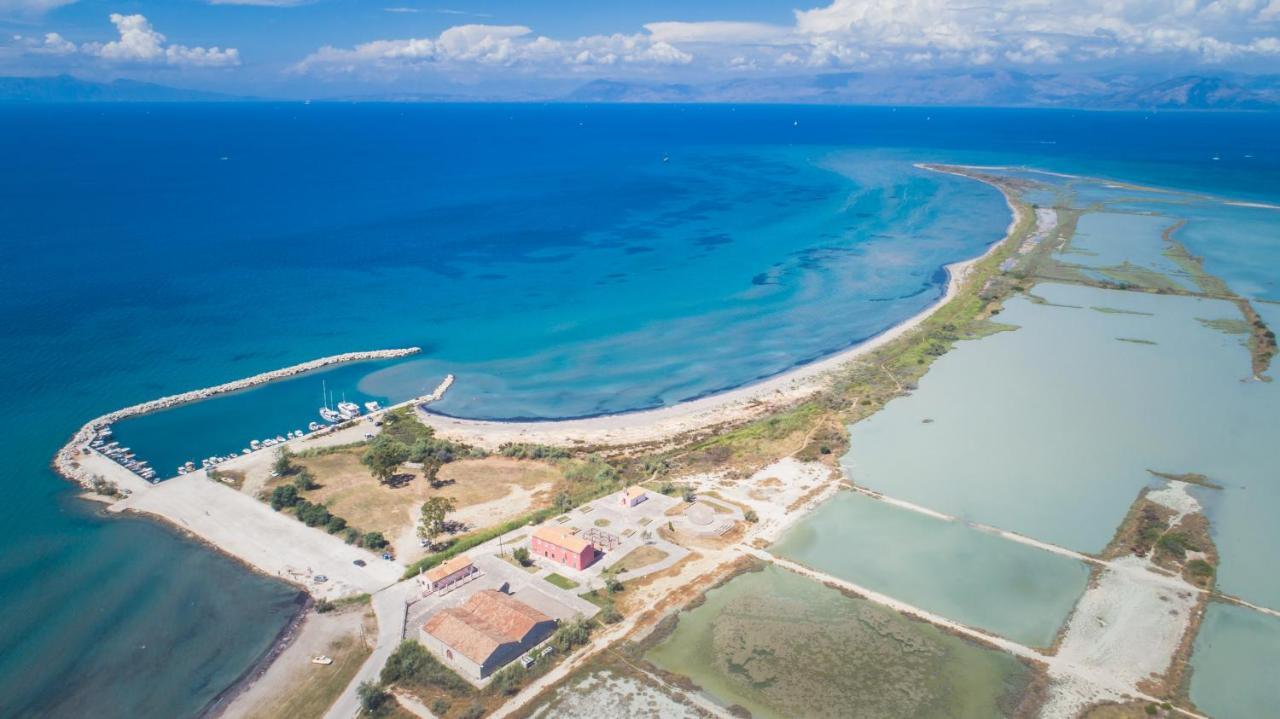 Petrakis Beach Lefkímmi Exterior foto