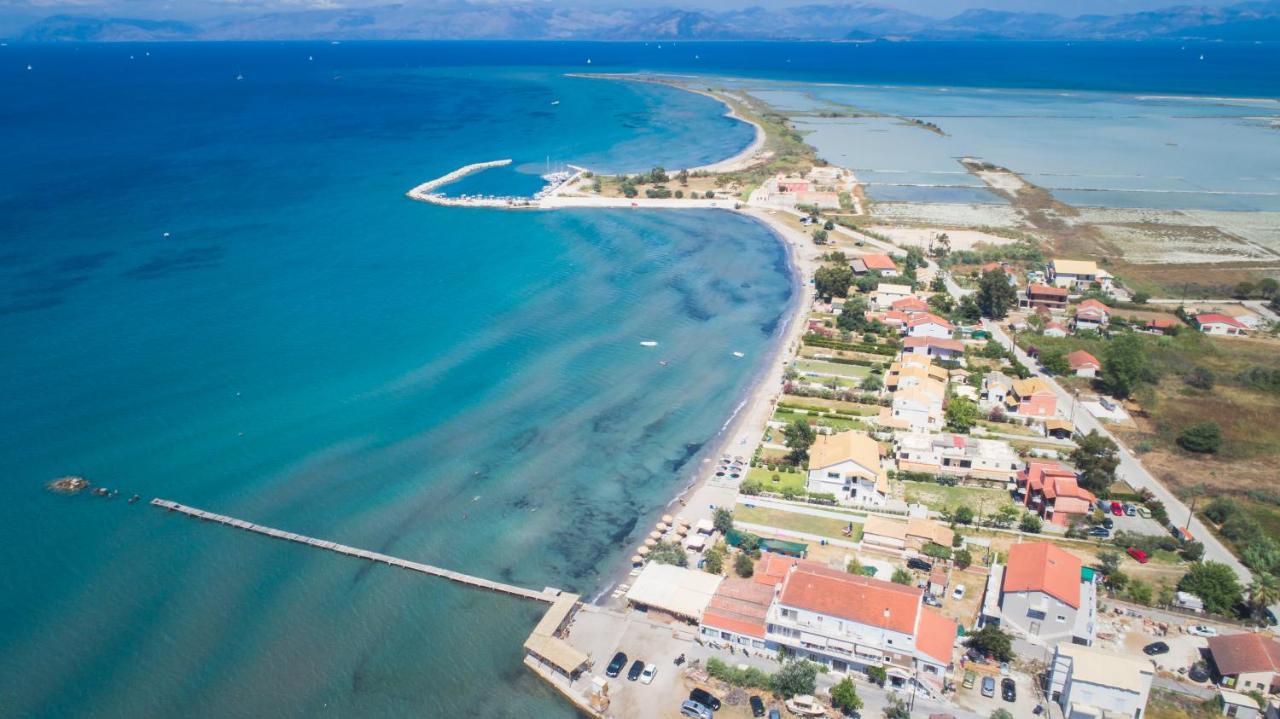 Petrakis Beach Lefkímmi Exterior foto