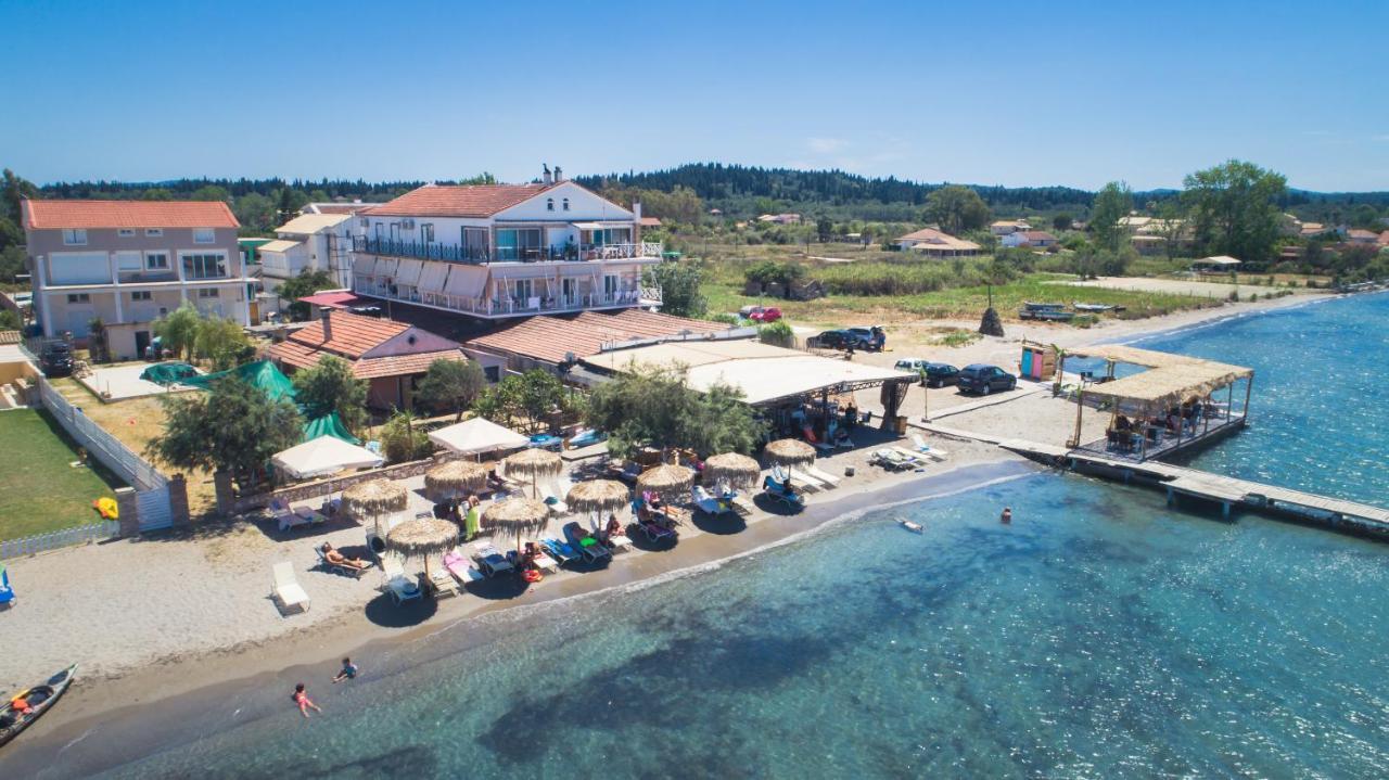 Petrakis Beach Lefkímmi Exterior foto