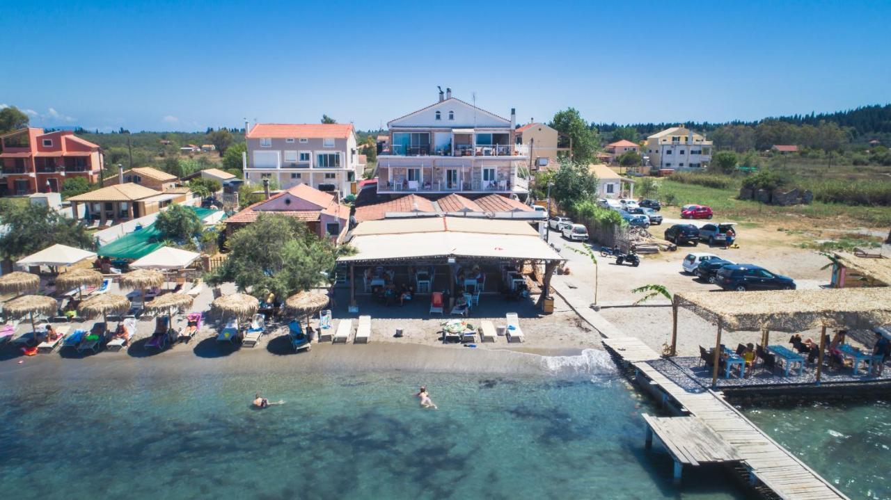 Petrakis Beach Lefkímmi Exterior foto