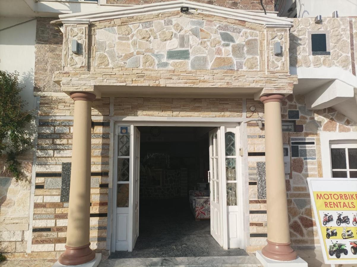 Petrakis Beach Lefkímmi Exterior foto