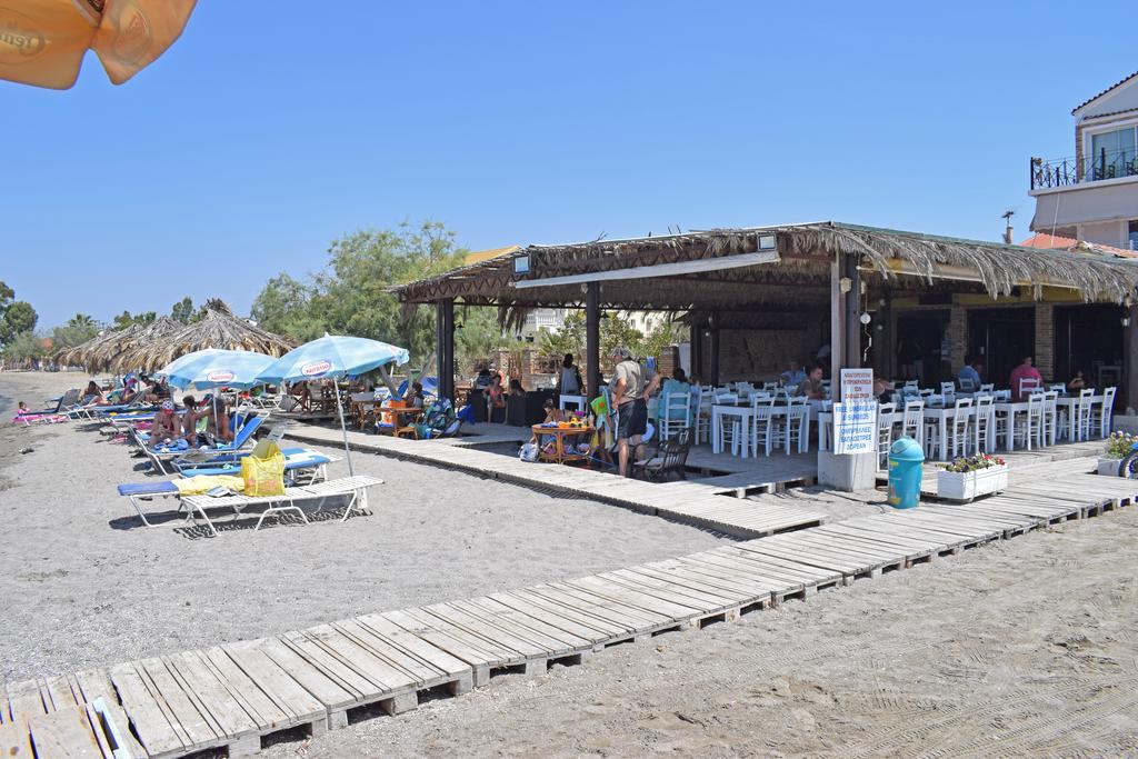 Petrakis Beach Lefkímmi Exterior foto