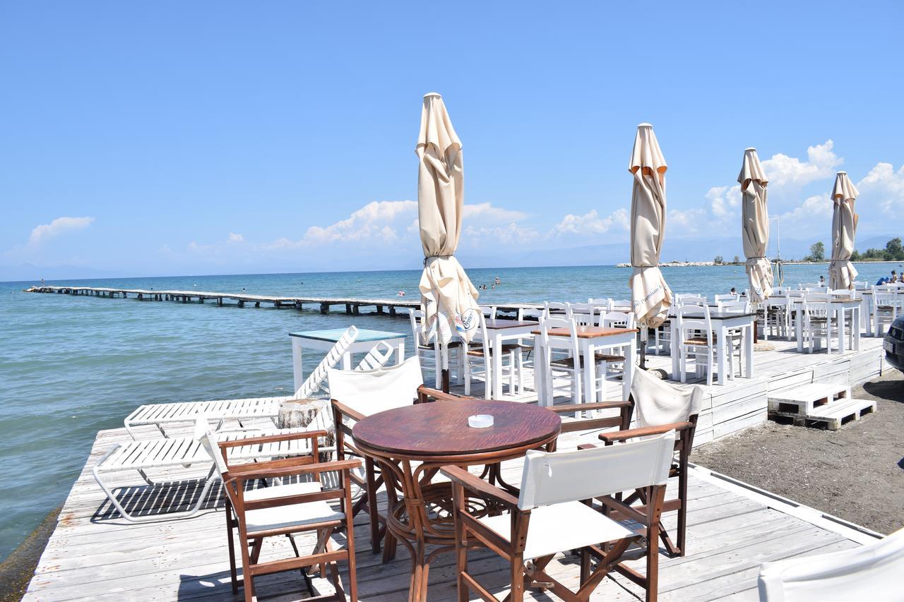 Petrakis Beach Lefkímmi Exterior foto